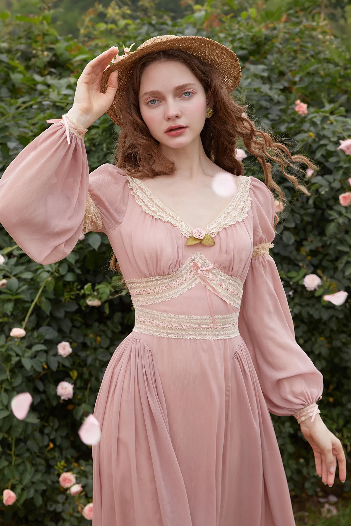 

78-98cm Bust Spring Summer Pink Dresses Women French Vintage Romantic Lace V-Neck Elegant Slim-Fit Detachable Sleeves Midi Dress