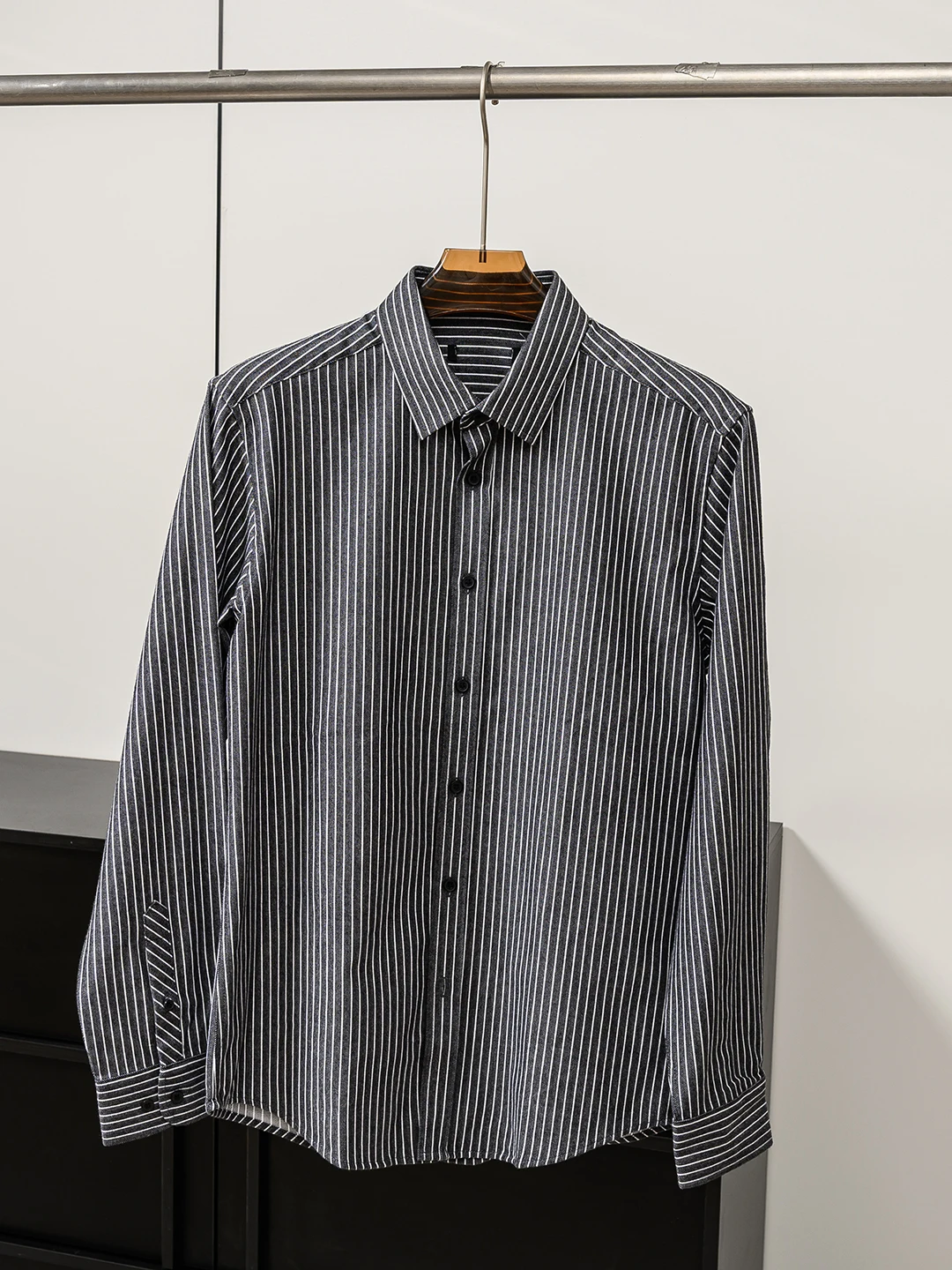 

Formal Business Casual Striped Long Sleeve Men's Shirt Comfortable Anti-Wrinkle Spring Fashionable Standard Fit Button up