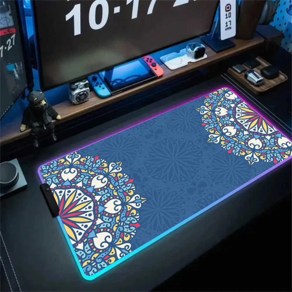 

RGB Mouse pad Retro art pattern design LED glow gaming mat rubber anti-slip Desk Mat gamer pc accessories Gaming keypad mousepad