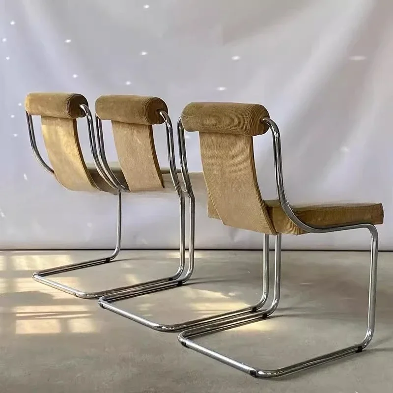 كرسي وابي سابي للقرون الوسطى، كرسي أريكة فردي بسيط للمطاعم والشرفة