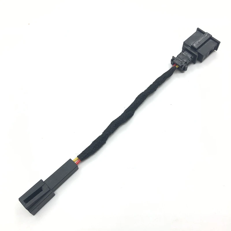 2-hole door loudspeaker converter plug A-pillar loudspeaker adapter plug adapter cable for Skoda Audi