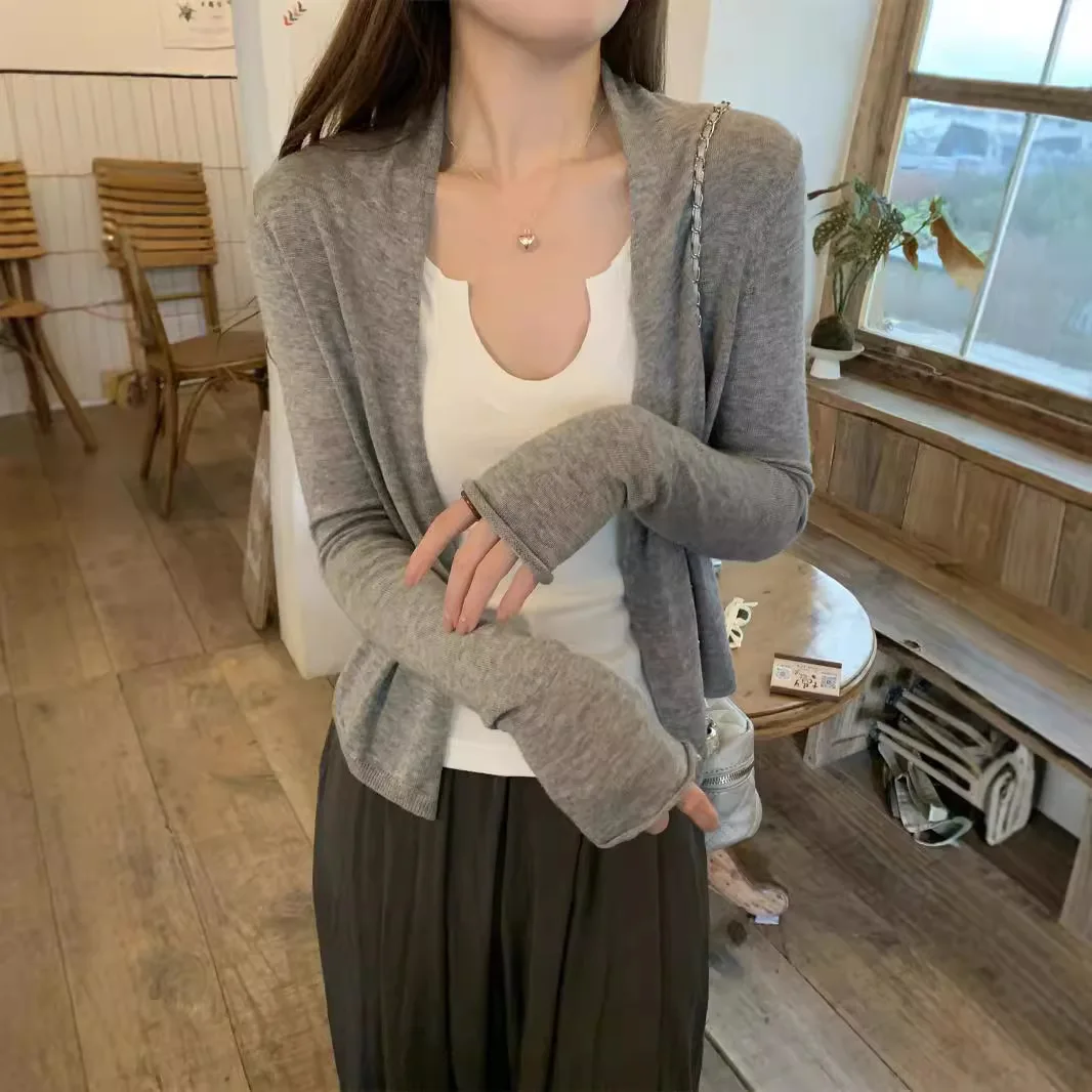 Grey Knitted Jacket Women's Curled Short Top