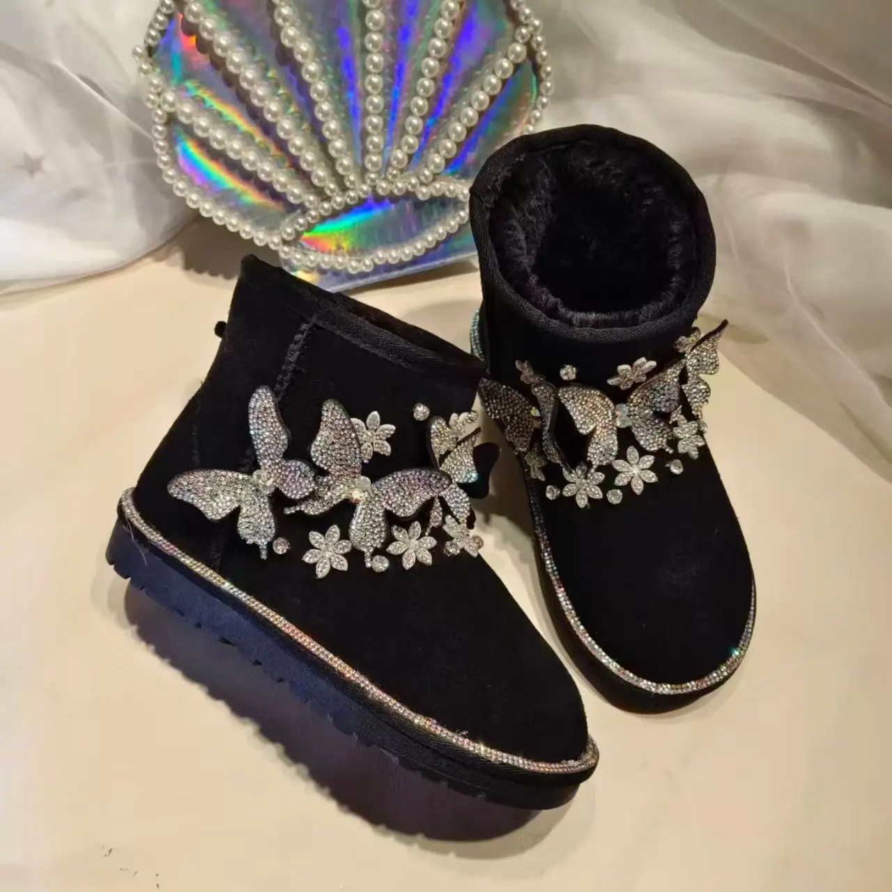 Schwarze Strass-Blumen-Schneestiefel, große, einteilige, verdickte Damen-Baumwollschuhe aus Fell, Größe 34–40