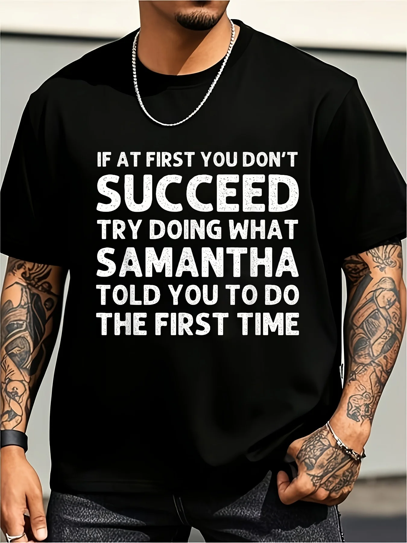 Samantha Name Birthday Funny Christmas Joke T-Shirt Pure Black and White Text Unisex Suitable for Mom Dad Friends Casual Round Neck Short Sleeve T-Shirt Daily Humor Halloween Plus Size Retro Casual Round Neck Printed T-Shirt Unisex Plus Size