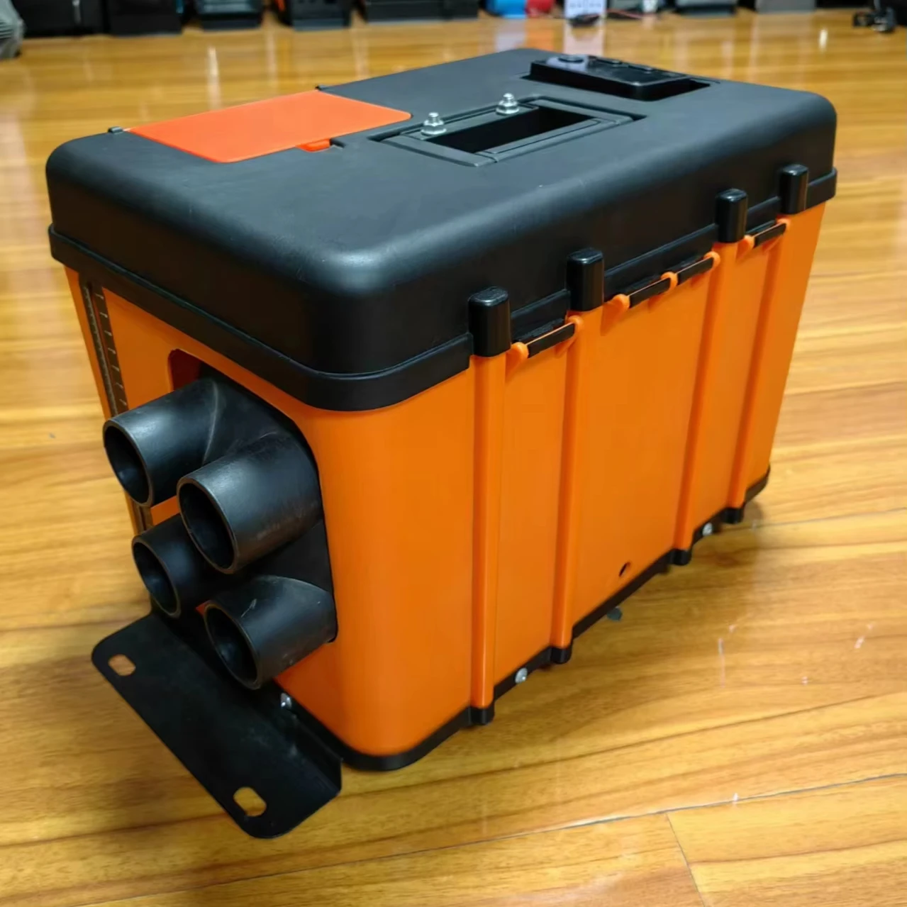 ​ ​ سخانات هواء ديزل صناعية 2025 - 12 فولت/24 فولت/220 فولت، 2 كيلو وات/5 كيلو وات/8 كيلو وات للمصنع وقوف السيارات والمنزل