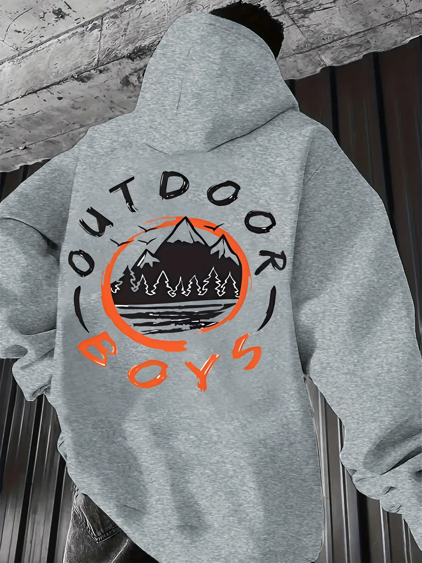 Men's Mountain Forest Hooded Sweatshirt, natural mountain pine tree pattern printed pullover, outdoor sports casual top