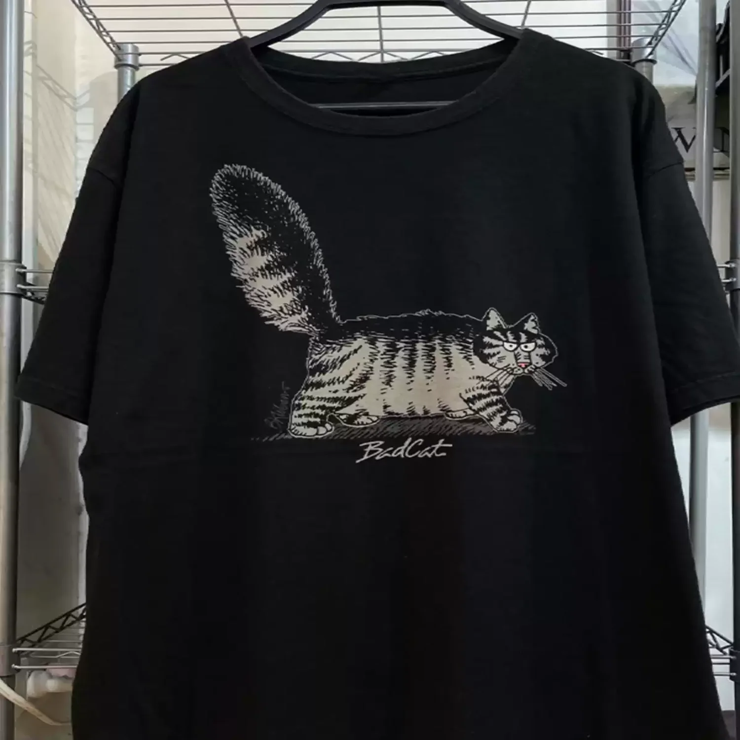 Unisex Retro Vintage Bad Cat Cartoon Design Short-Sleeved T-Shirt 100% Cotton Soft Breathable Summer Top for Men And Women plus Size Available.heavyweight cotton, pre shrunk tee, butterysoft, graphic print crew neck,gift for menwomen, wash resistant print