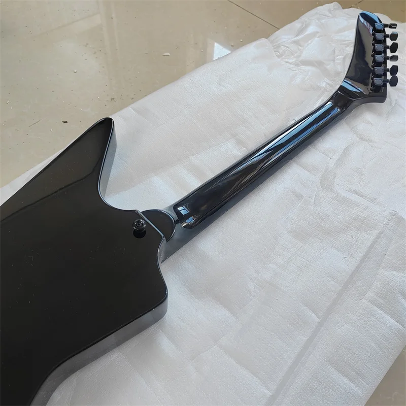 Black Goose-Shape 6-String Electric Guitar Out-of-Stock Special Order Unique Form Guitar