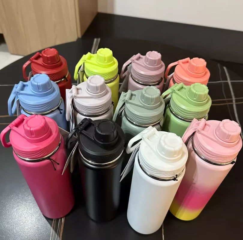 Copo Isolado Portátil de Grande Capacidade 710ml em Aço Inoxidável 304, Caneca de Yoga para Estudantes Masculinos e Femininos, Caneca para Casais