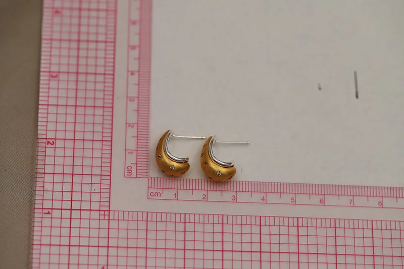 جديد البصر تصميم فاخر كريستال ستار وأقراط للنساء أزياء العلامة التجارية مجوهرات أقراط معدنية Waterdrop