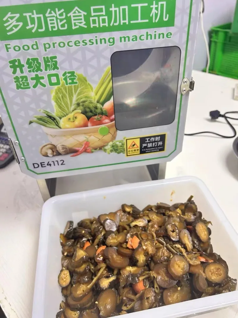 Immagine 4: Robot da cucina, macchina per condire e sminuzzare le verdure