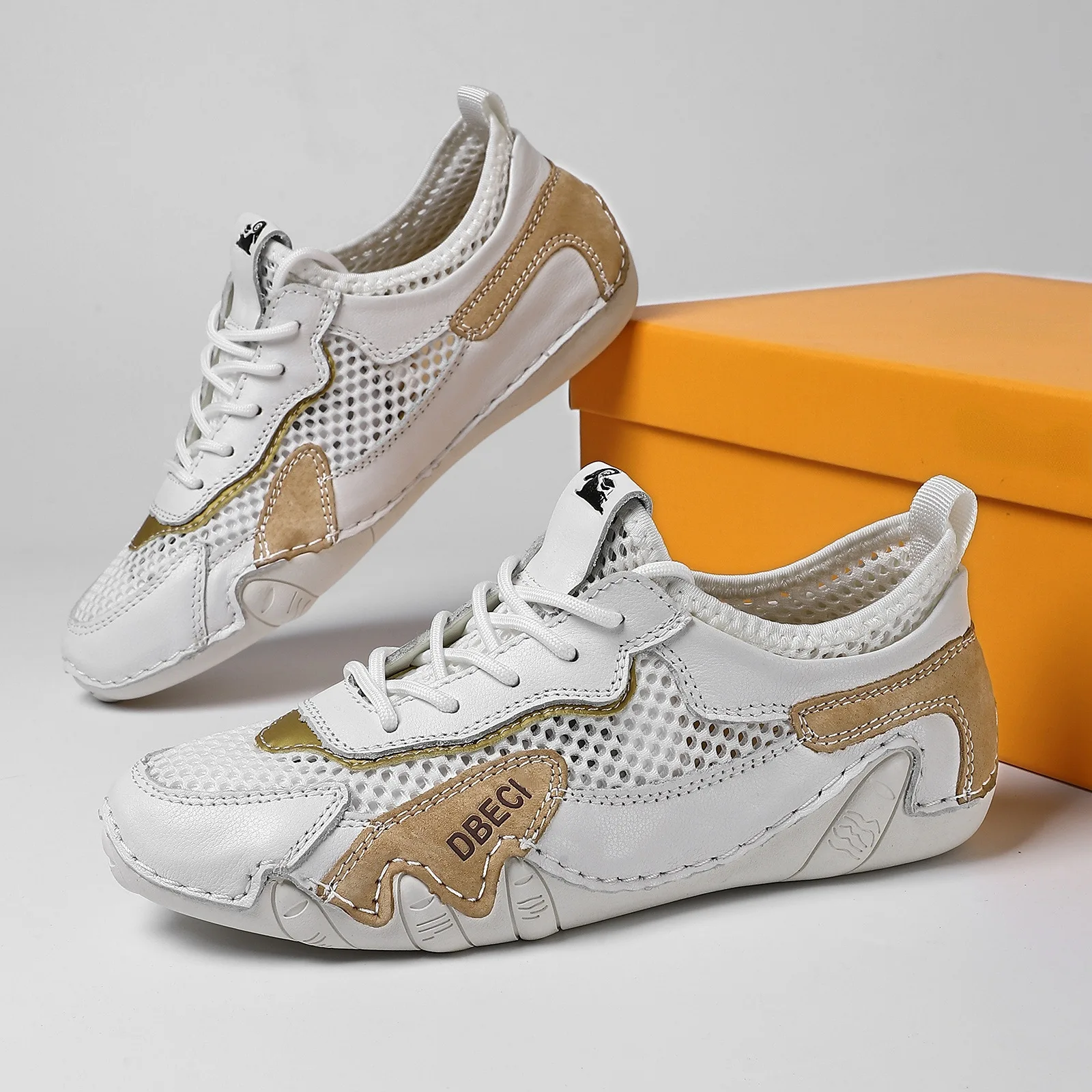 حذاء رياضي كاجوال للنساء في الهواء الطلق يسمح بمرور الهواء للصيف مريح مقاس كبير قابل للتنفس بمقدمة مستديرة من المطاط... #1