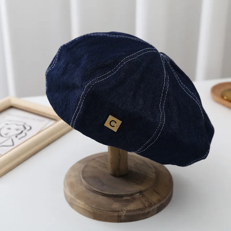 style mini tag C denim beret hat with outstanding lightness