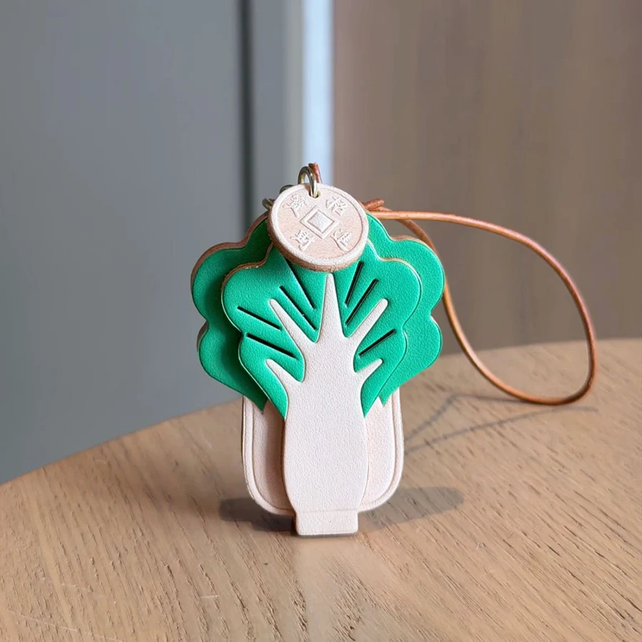 Top Layer Cowhide Bok Choy Pendant Handmade Bag Pendant Car Keychain Pendant Vintage Beautiful Gift Bag Charm