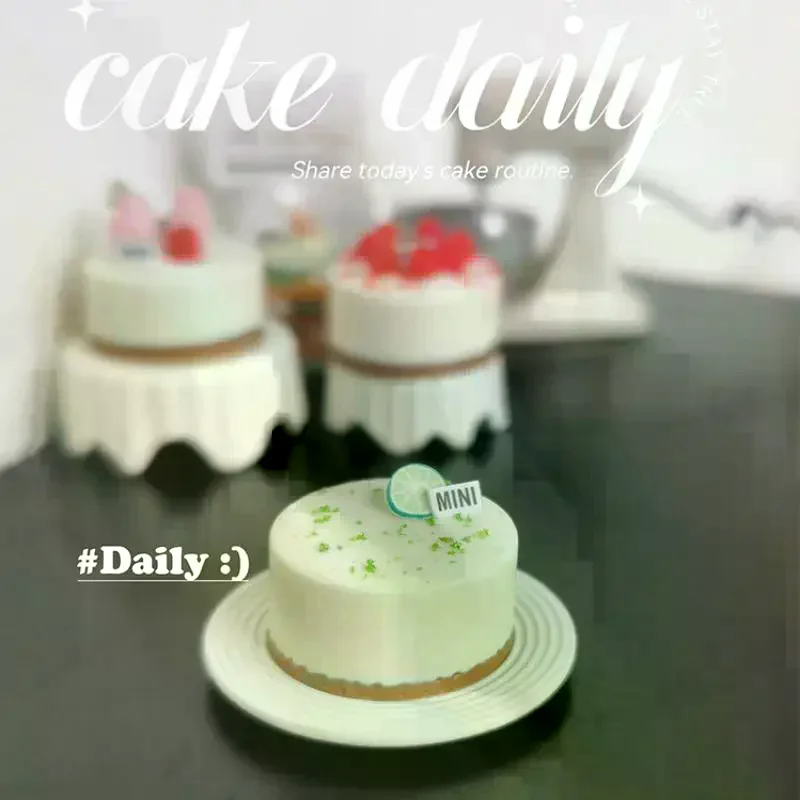 1 pz miniatura casa delle bambole simulazione argilla torta di frutta alla fragola mini modello alimentare per accessori casa delle bambole carino panetteria torta giocattoli