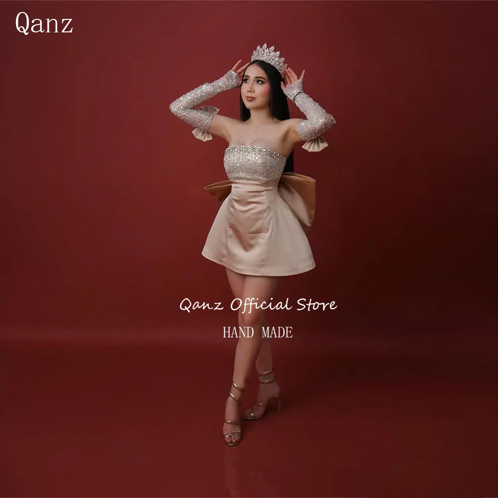 Qanz Short Champagne Crystal Cocktail Dresses Back Bow Beadings Sequined Birthday Photo Shoot Mini Graduation Dress Customized