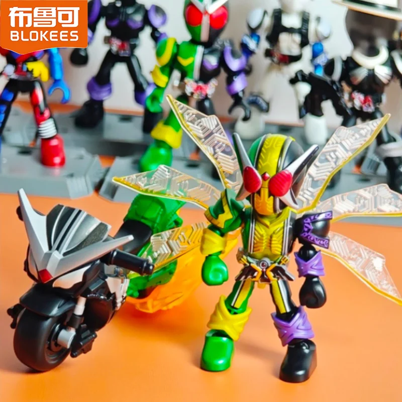Model Kit Kamen Rider - Blokees Kamen Rider Starlight Version 02