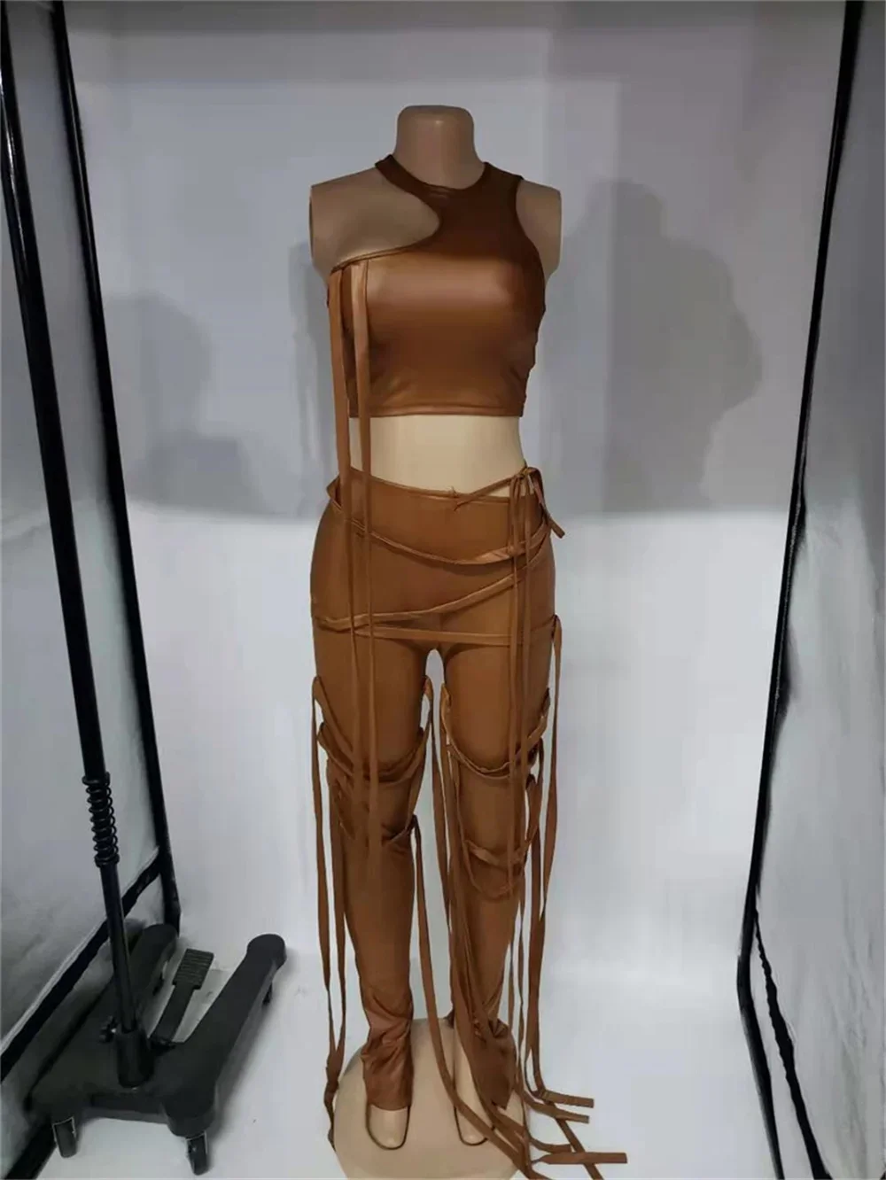 Sexy PU Faux Leather Two Piece Set for Women Matching Sets Y2K Party Club Crop Top and Ribbons Pants 2 Piece Sets Women Outfit