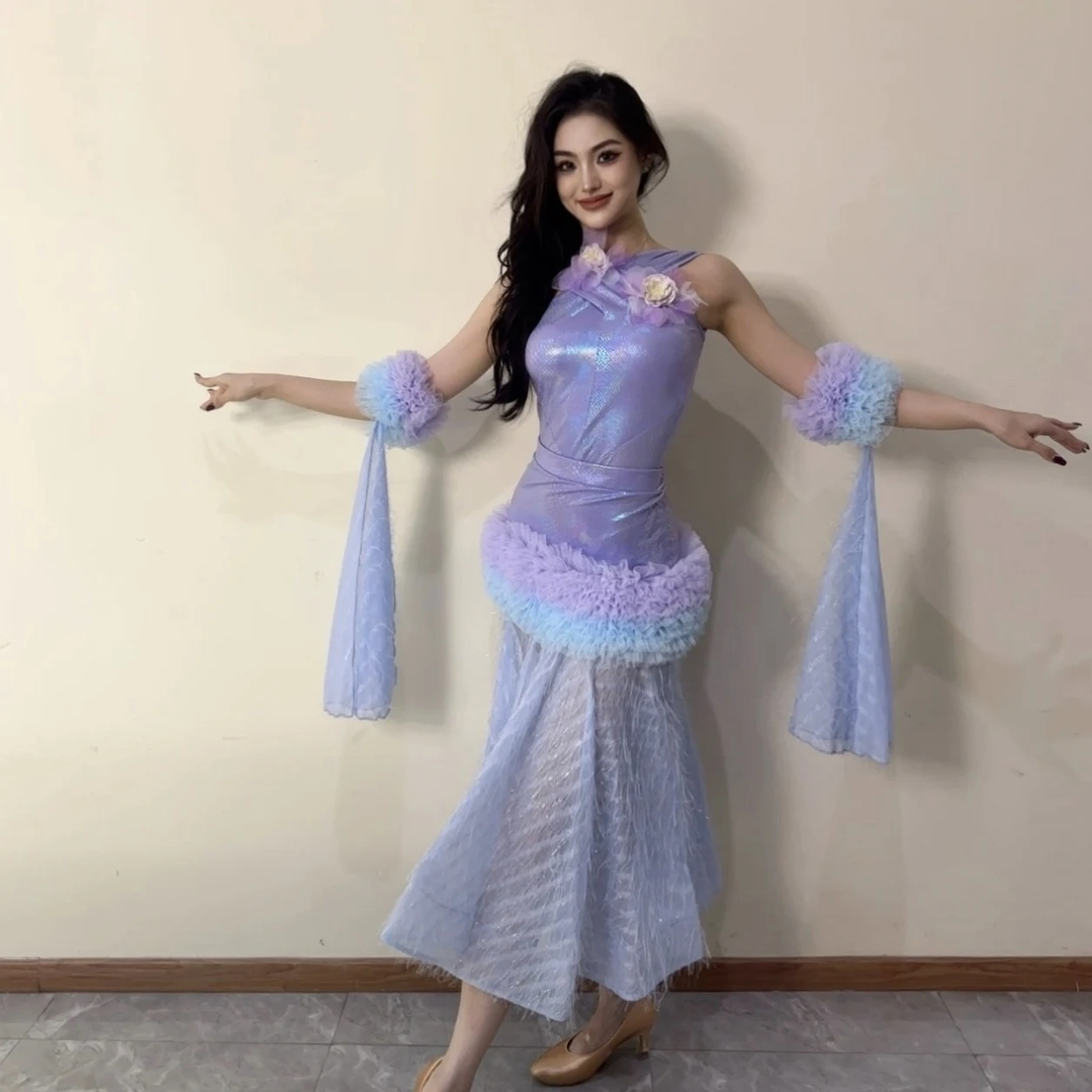 

Purple Ballroom Dance Performance Costume Women Flower Tops Fluffy Skirt Waltz Dance Dresses Adult Competition Dresses BL15874