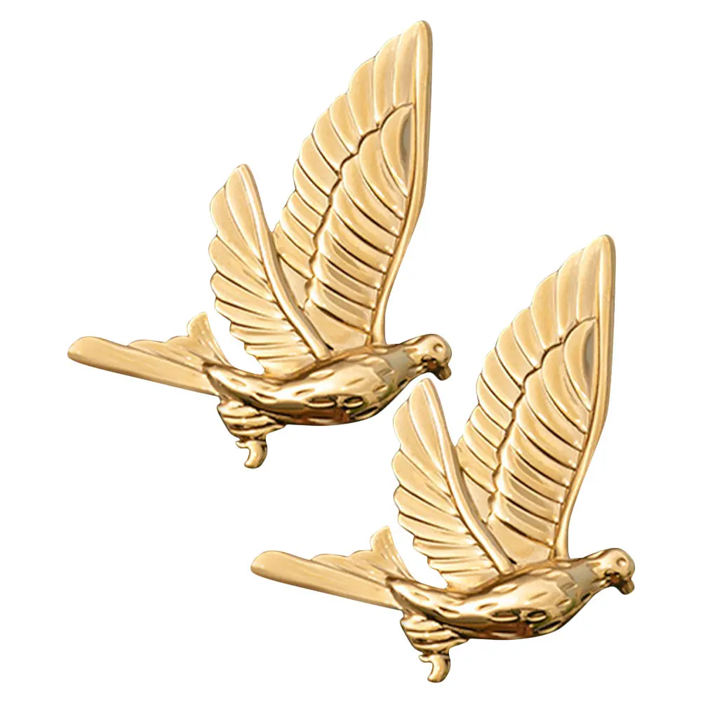 

2Pcs Dove Brooches Animal Jewelry Metal Lapel Pins Silver Exquisite Craftsmanship for Women Men Fashion Outfits