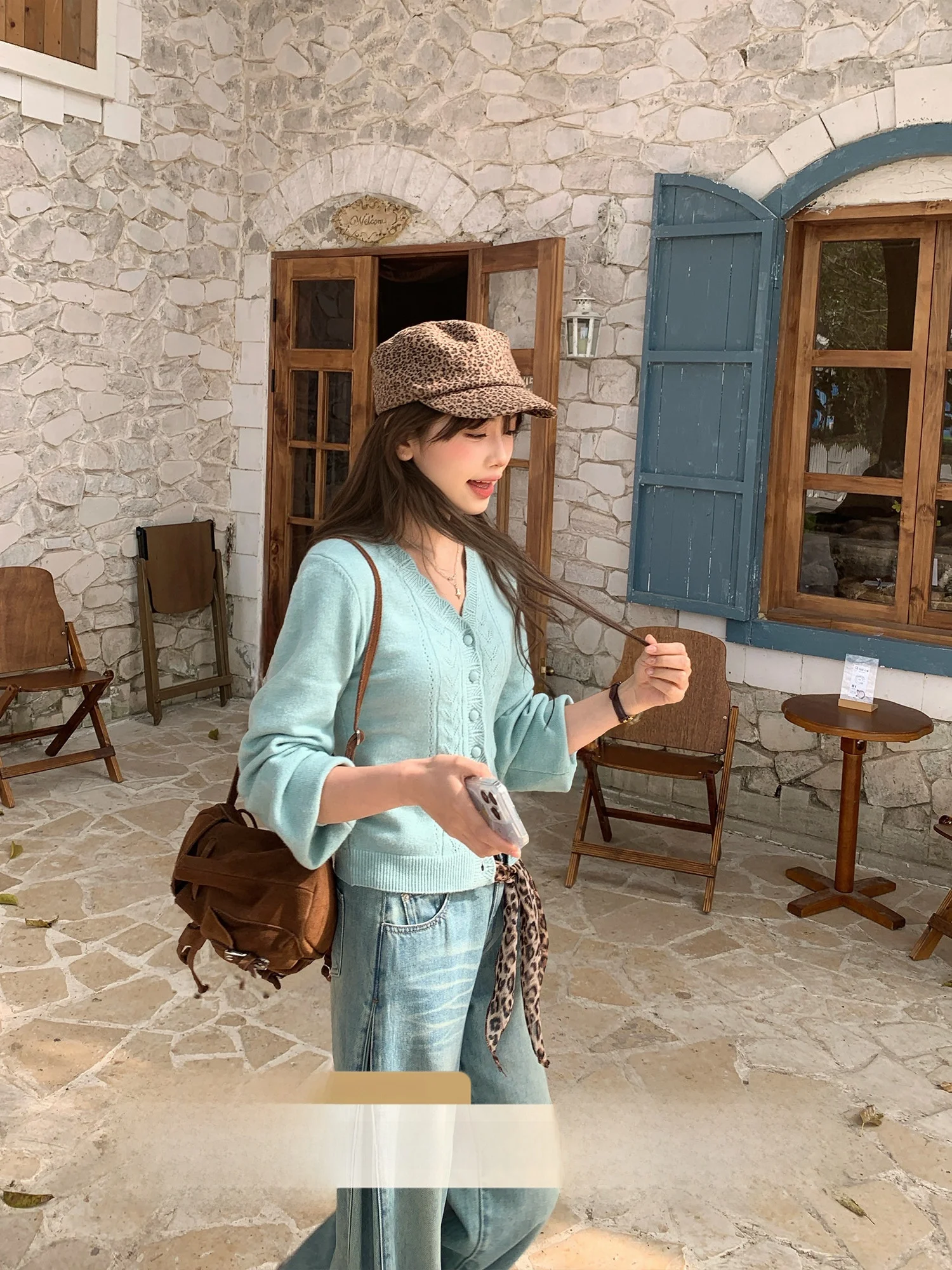 

Spring Design Loose White Sweater Fene Casual V-ne Long Sve Polyester Nylon Blend Soft Comfortable Women's Knitwear