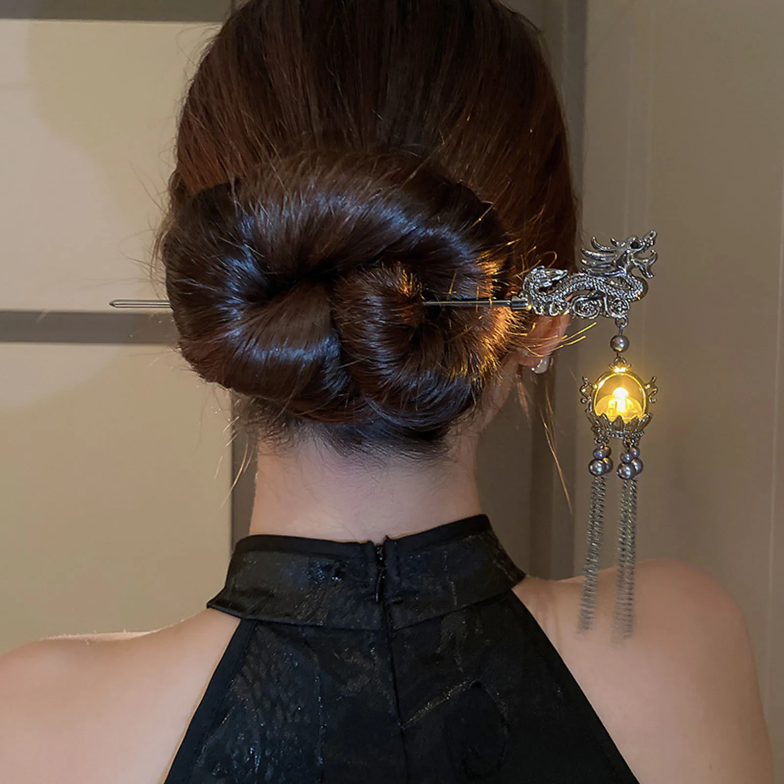 Luminous Hair Sticks with Dragon Designs Luxury Designer Jewelry for Women Girls Hair Bun Maker Tassel Chain Hairpin Side Clips
