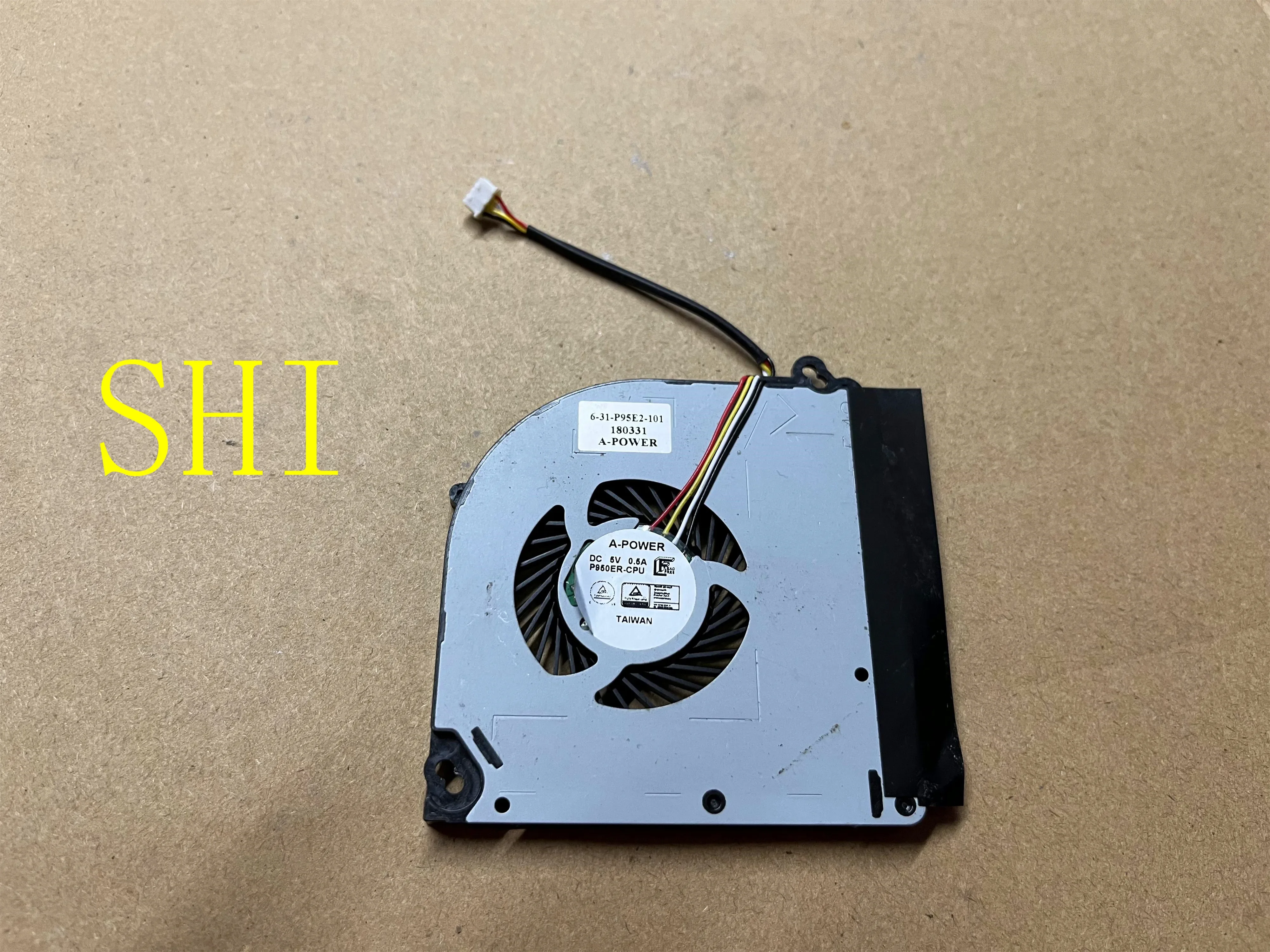 6-31-P95E2-101 Used FOR Heatsink CPU Fan 5V 0.5A For Clevo P950 P95E2  P950ER T97 T96E T800 4Pin  Free Shipping