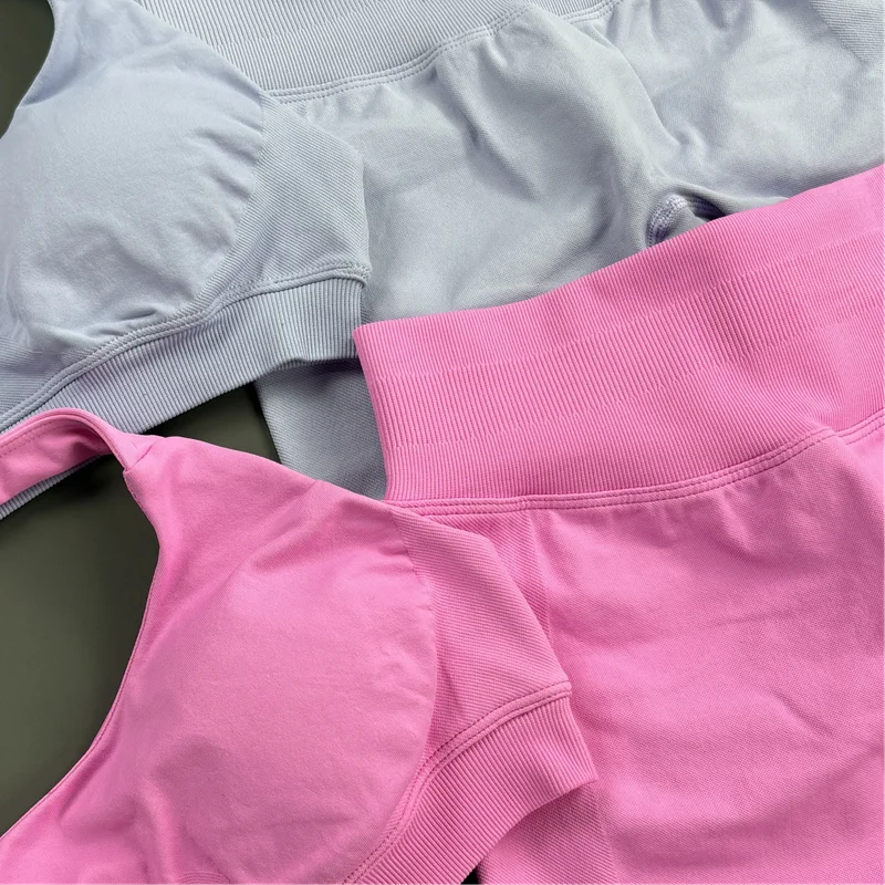 2-teiliges HISTELLO Impact Gym Set für Damen, Sport-BH und Shorts, offener Rücken, Scrunch-Butt, nahtloses Workout-Jogging-Sport-Trainingsset – Detail 14