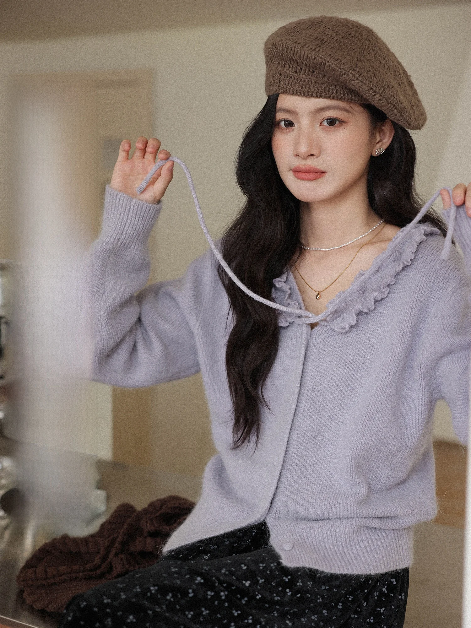 

Женский вязаный кардиган с V-образным вырезом и отделкой из фиолетового кроличьего меха, свободного кроя, с длинными рукавами, в корейском стиле, для весны и зимы