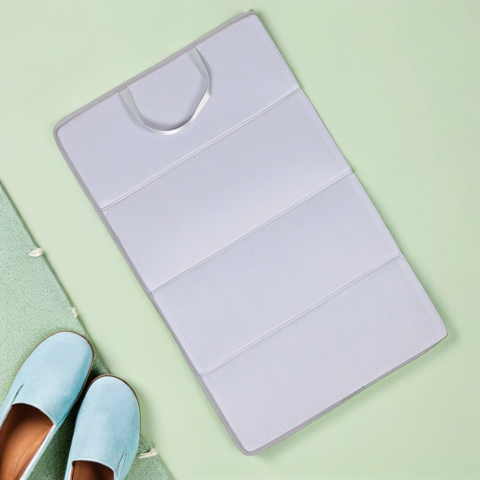 لوح كي قابل للطي رمادي 4 أضعاف مقاومة للحرارة المحمولة السفر منضدية الكي حصيرة العزل الحراري وسادة أضعاف بطانية حديد