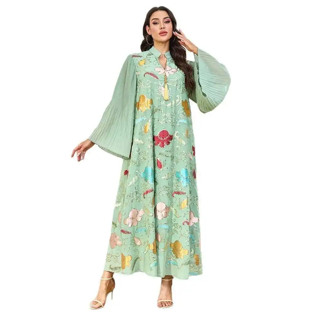 Mode nouvelle broderie paillettes gland décoré Robe Robe musulmane longue Robe plissée à manches longues Robe Islam élégant