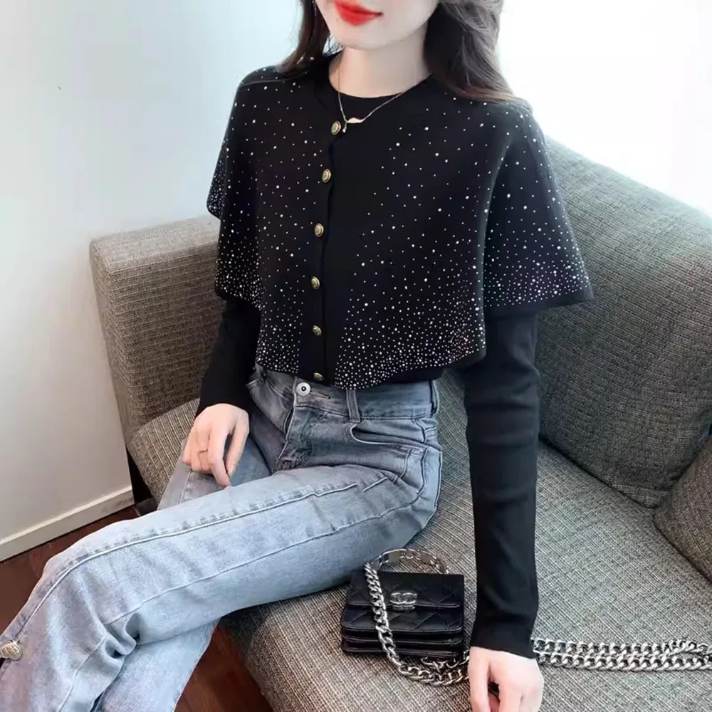 

2024 Autumn Fashion Pullovers Two Piece Design Sense Women's O-neck Long Sleeve Sweaters + Cloak Tops Poncho Knitted Jumper Tops