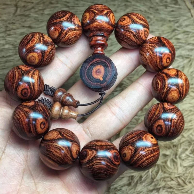 

Hainan Huanghuali 2.0 Ghost Eye Oil Pear Old Wood Buddhist Bead Bracelet for Men and Women Couples