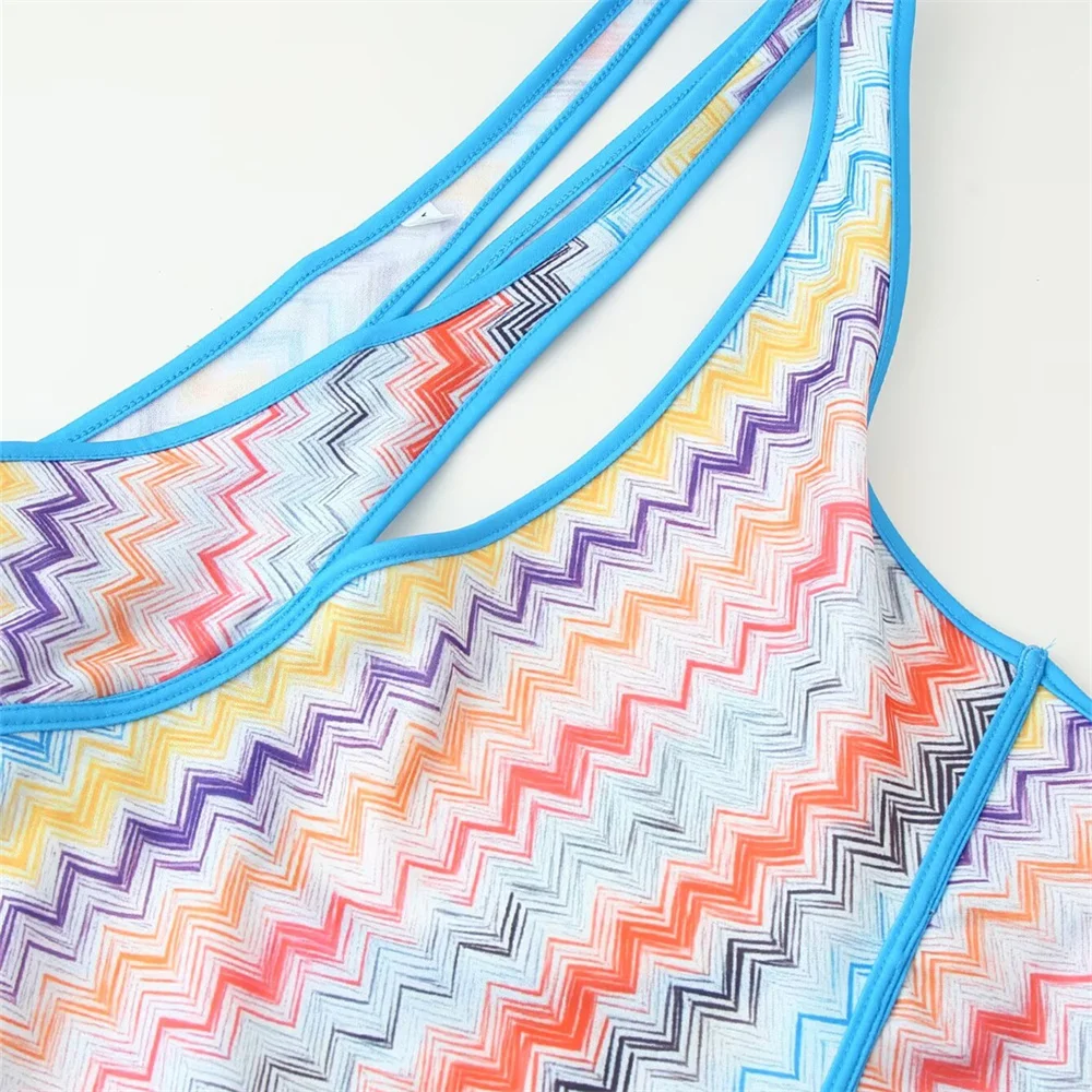 Novo design elegante e sexy feminino com gola de corte diagonal e vestido longo no peito estampado oco