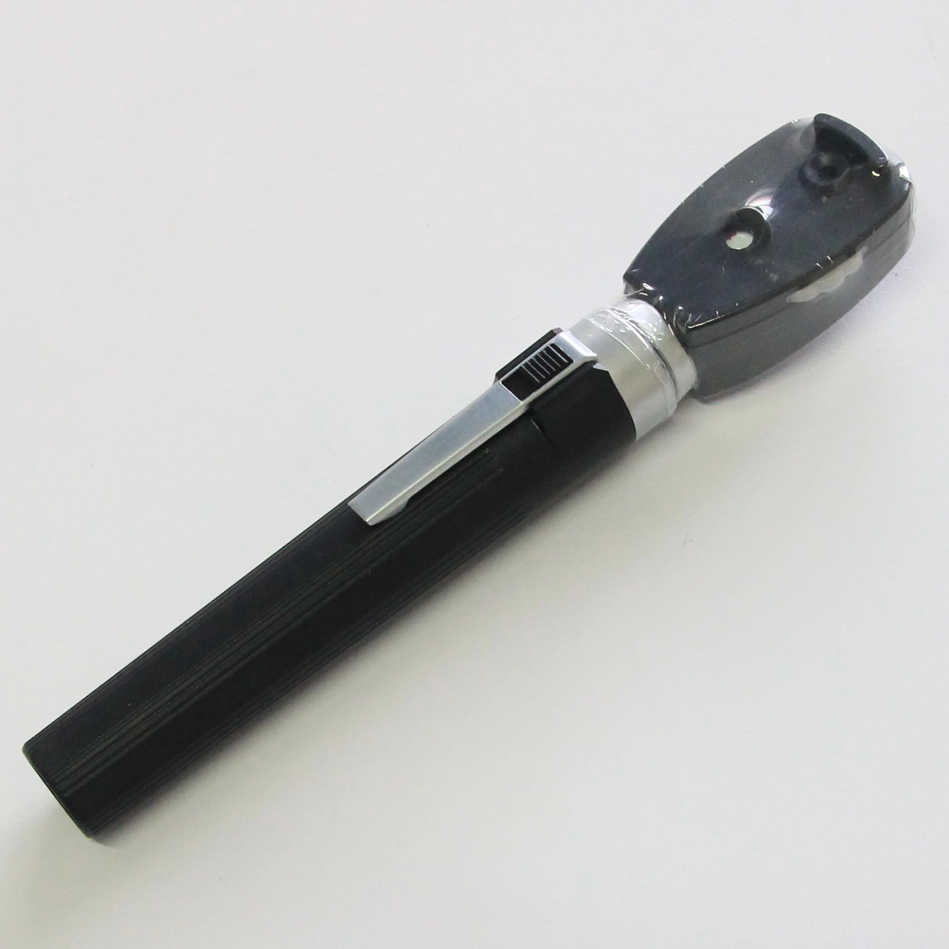 Pocket Direct Ophthalmoscope | Halogen Bulb | 5 different Apertures HS-OP10S Pocket Fundus Scope