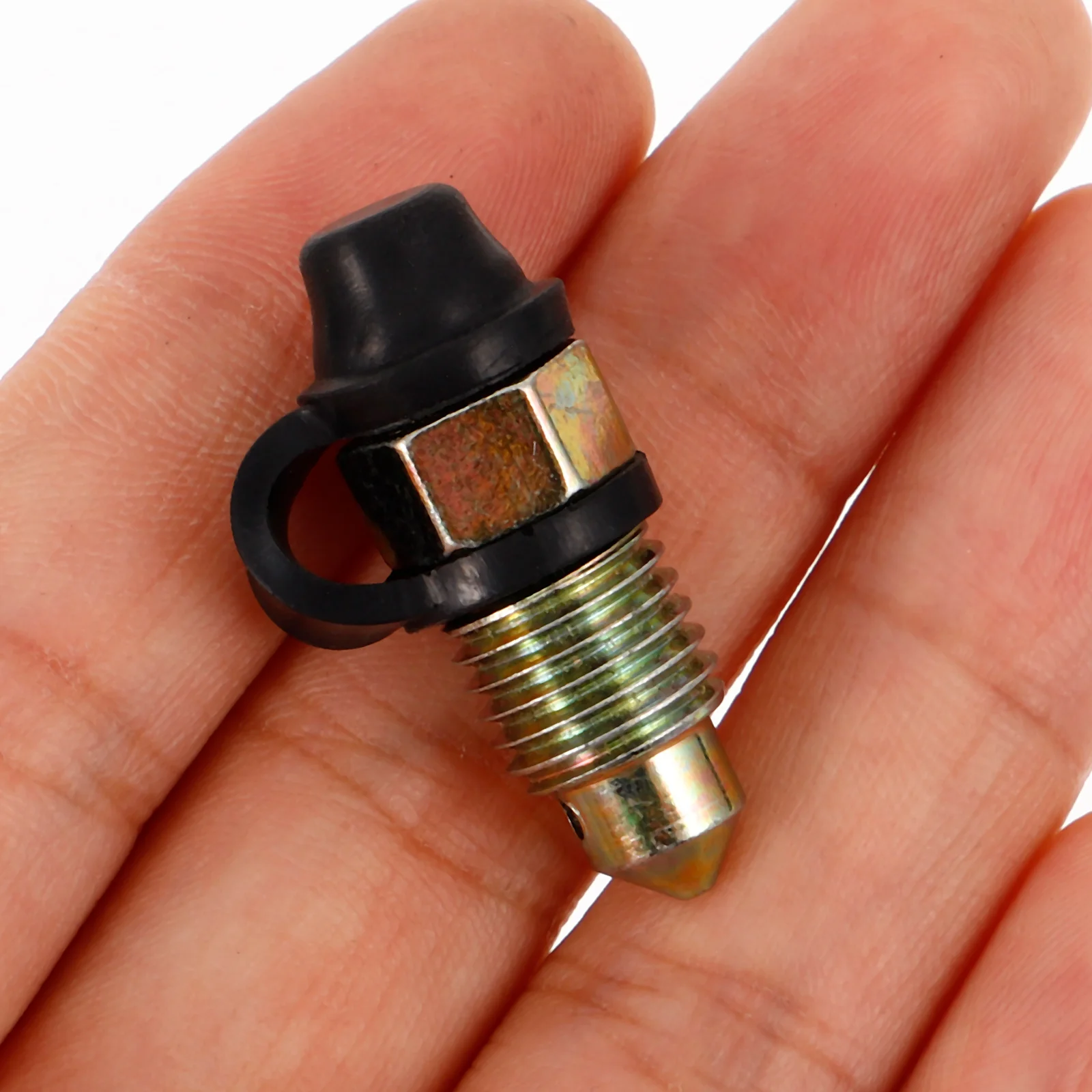 

2pcs Motorcycle Disc Brake Bleeder Screws with Caps M10 Nipple Valve Dust Proof Compatible Car Brake System Accessories