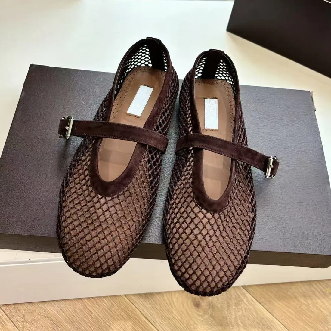 Sapatos femininos versão coreana sapatos de malha novo versátil casual sandálias planas respirável sapatos casuais para mulher 2025
