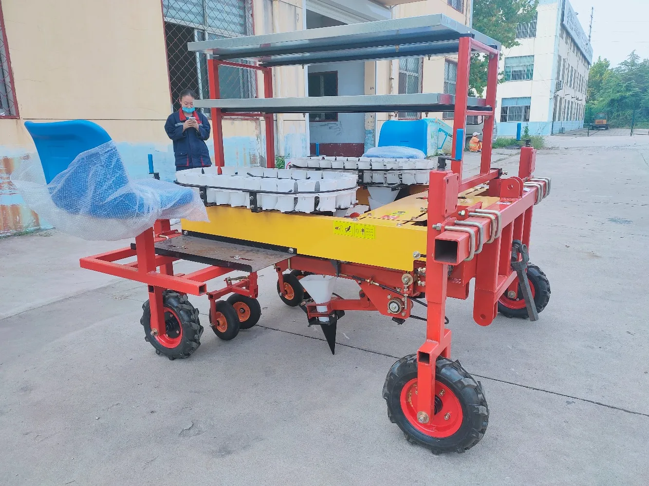 Vegetable Seedling Transplanting Machine Pepper, Pine Tree, Onion Seedling Transplanter Machine view 6