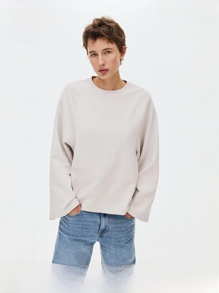 

Женская футболка H&M, весна 2026, оверсайз, из двусторонней ткани, с длинным рукавом, круглым вырезом, повседневная, из хлопка и полиэстера