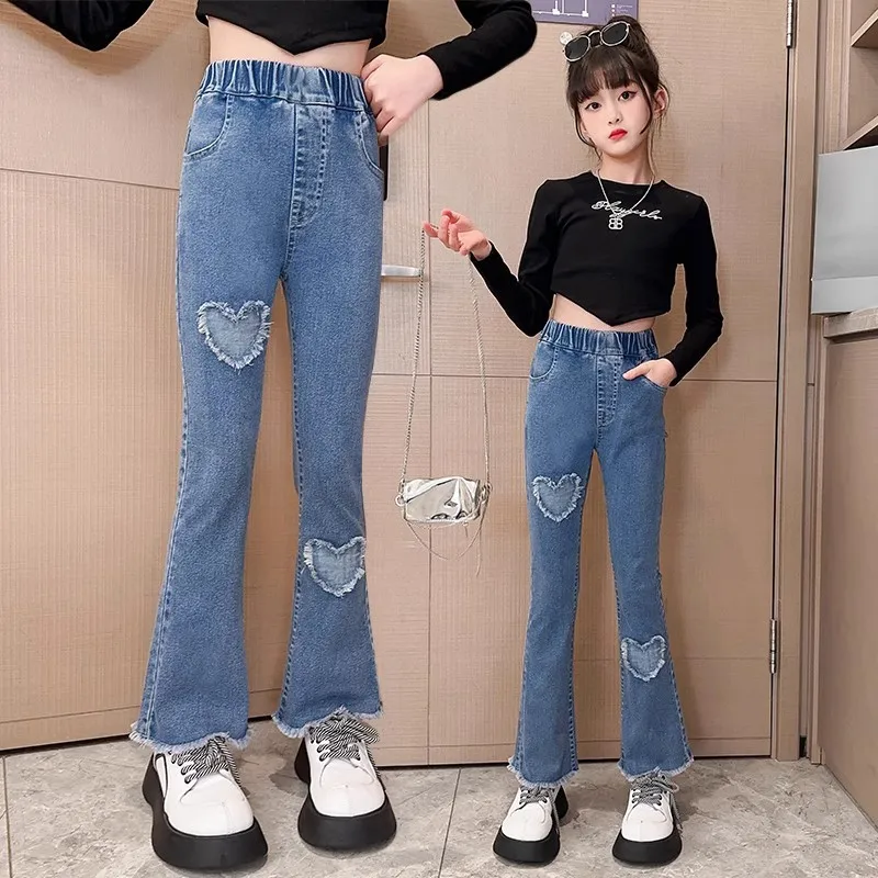 Girls Jeans Heart-shaped Decoration Kids Long Denim Pants New Autumn Wear Flared Trousers Children Casual Clothes For 2-12 Years