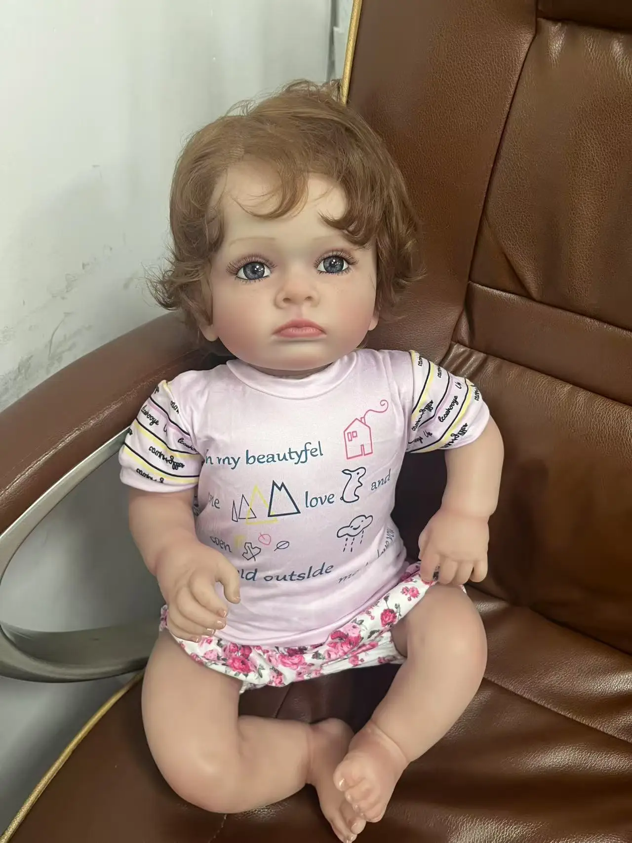 24-calowa lalka Reborn Toddler Tutti z piegami, bardzo szczegółowa skóra 3D z widocznymi żyłkami, realistyczna lalka dla dziewczynek, zabawka