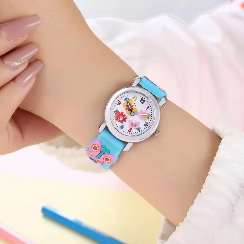 Montre de sport à quartz papillon coloré pour enfants, montre-bracelet pour enfants, dessin animé à la mode, cadeau de nouvel an, garçon, fille, tout-petit