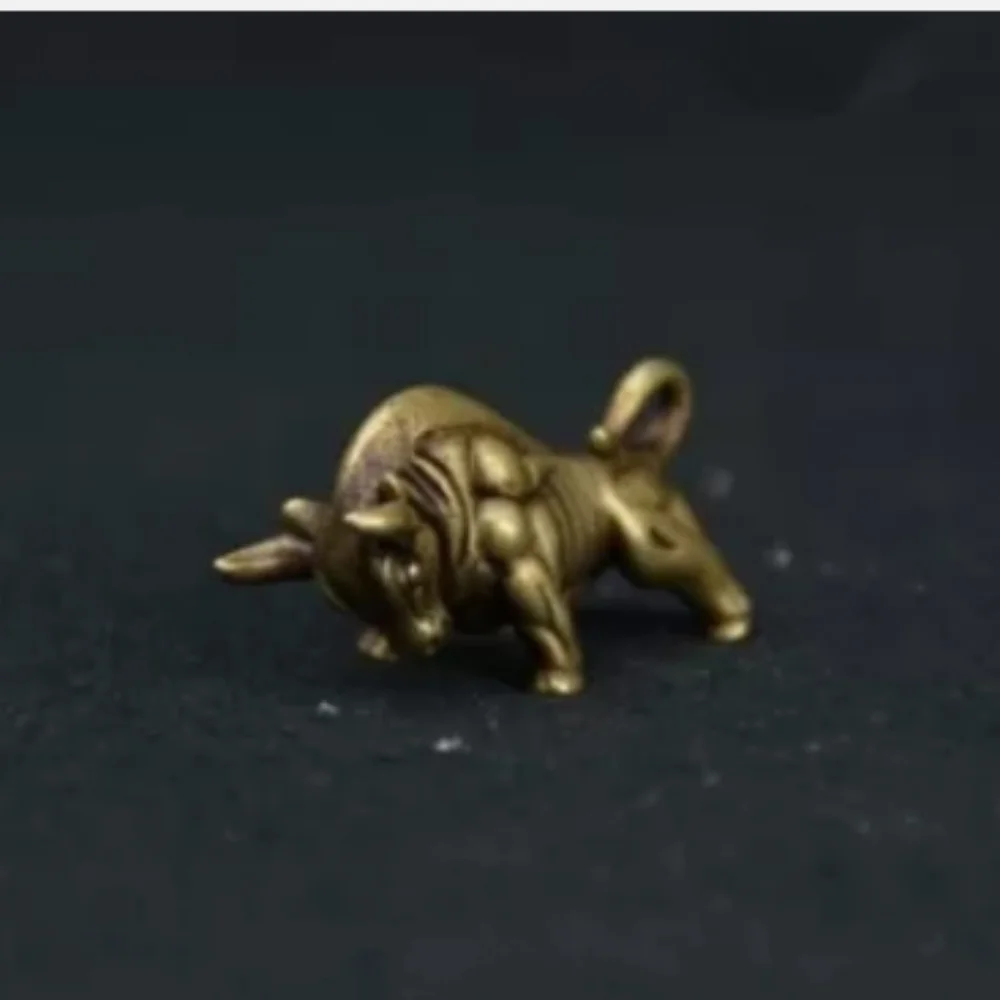Chinese Pure brass Wall Street bull small statue