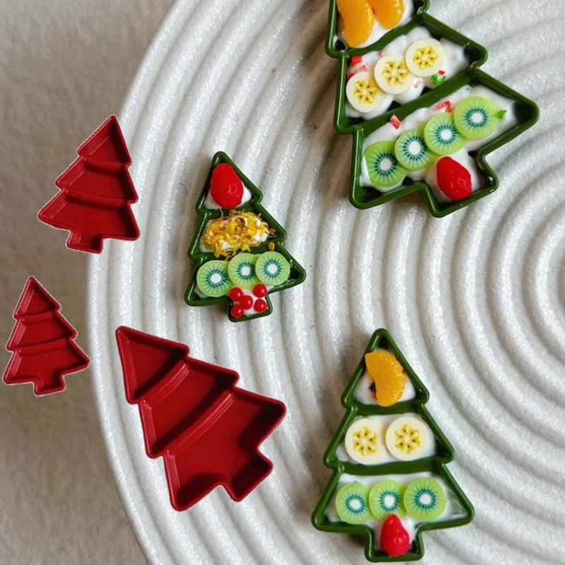 1Pcs Mini Christmas Tree Fruit Plate Dessert Meal Plate Model Dollhouse Miniature Decoration DIY Accessories Toys