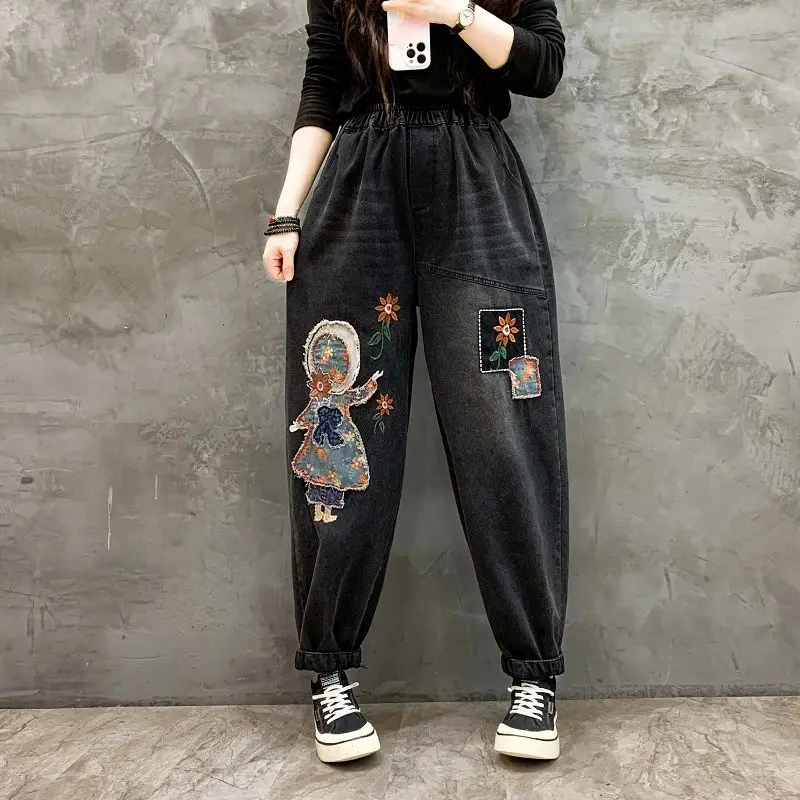 Aricaca New High Quality Women M-XL Retro Patch Embroidered Printed Loose Jeans