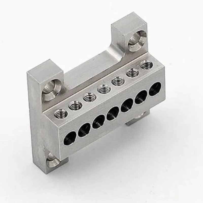

CNC Machine Parts Custom Metal Milling Stainless Steel Precision Machined Porous Air Passage Connector Base