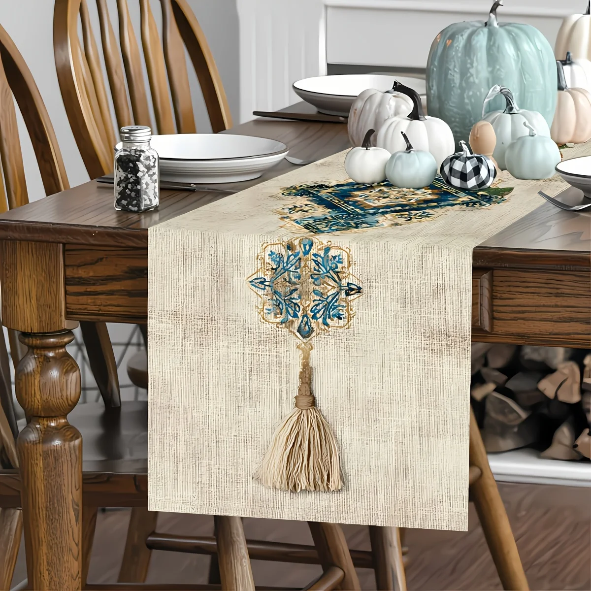 1 Piece Blue and White Tassel Geometric Pattern Design Table Runner, Suitable for Farmhouse, Indoor, Kitchen, Celebrations, Table Decoration, Restaurant, and Banquet Decoration Supplies