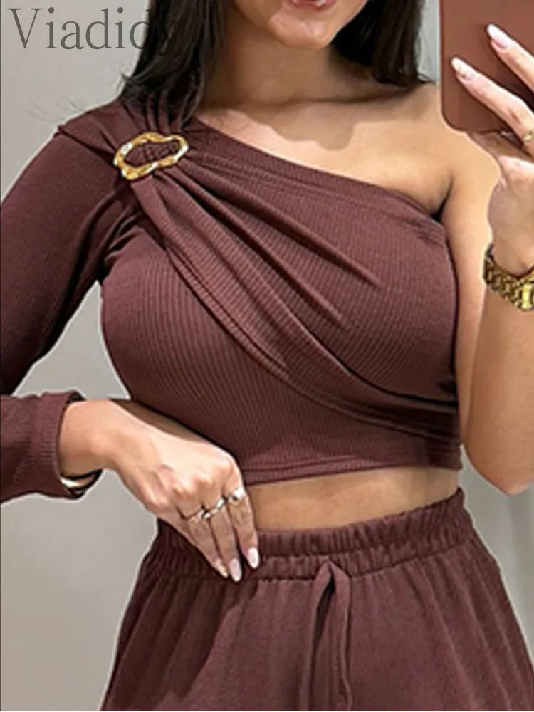 

Women's Casual Solid Color 2 Pieces Set Metal Buckle Decor One Shoulder Tank Top and Elastic High Waist Wide Leg Pants