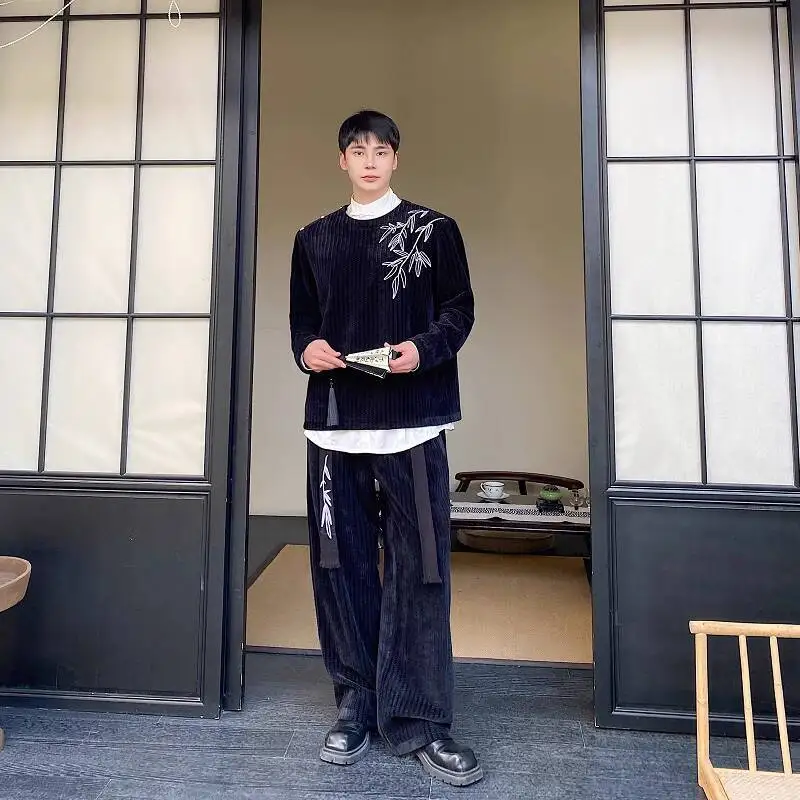 WTHT Fashion Men's Suit Embroidery Texture Design Casual T-shirts High-waisted Straight Loose Pants Set Male 205 Autumn 2A1921