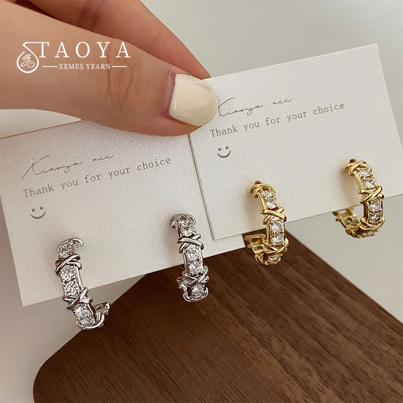 Pendientes de Metal en forma de C con Micro incrustaciones de circón para mujer, joyería ligera de lujo, accesorios de moda para fiestas de boda